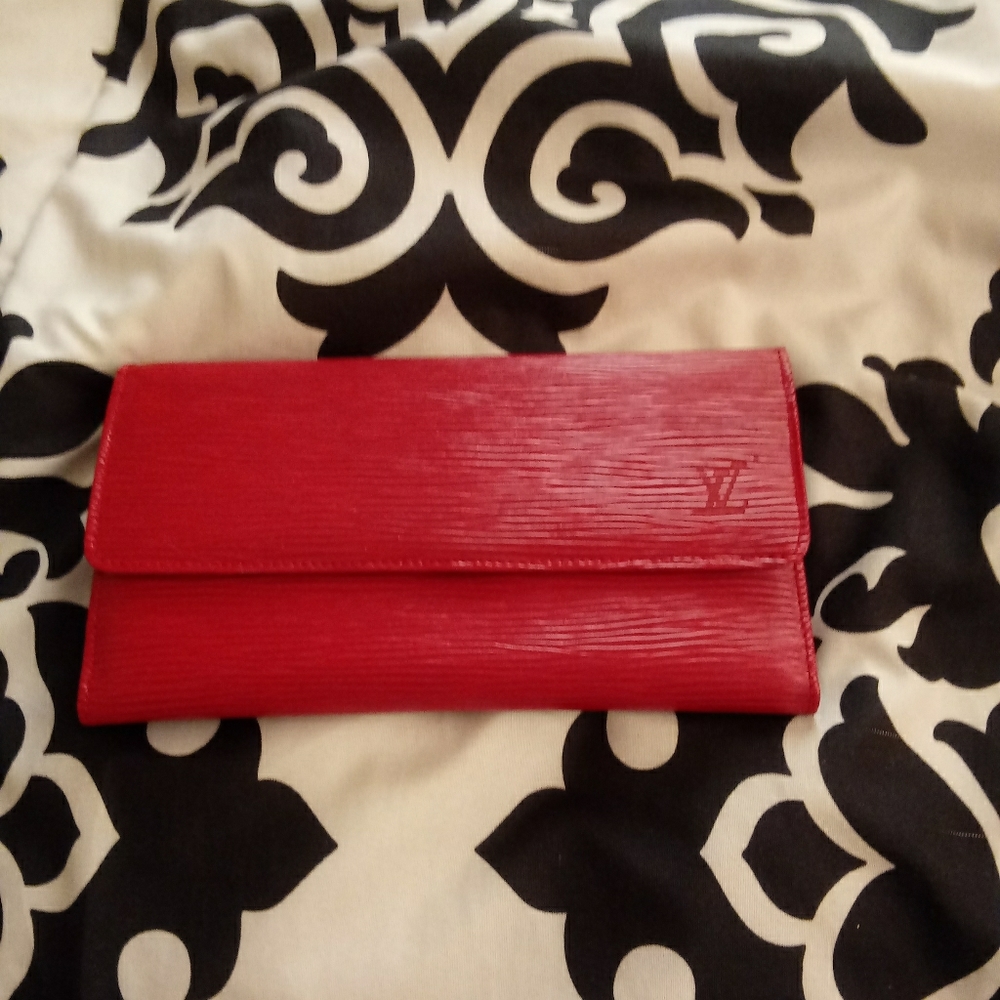 Louis Vuitton "Envelope" Wallet